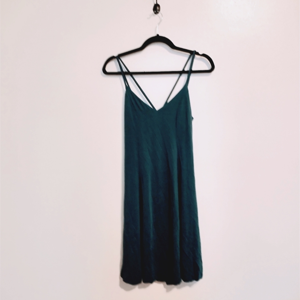 NWT Francesca's Ayla teal swing dress with crossed straps in the back. Size medi